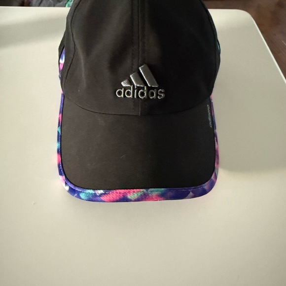 Women’s Adidas Black and Multicolor Cap - Picture 1 of 6